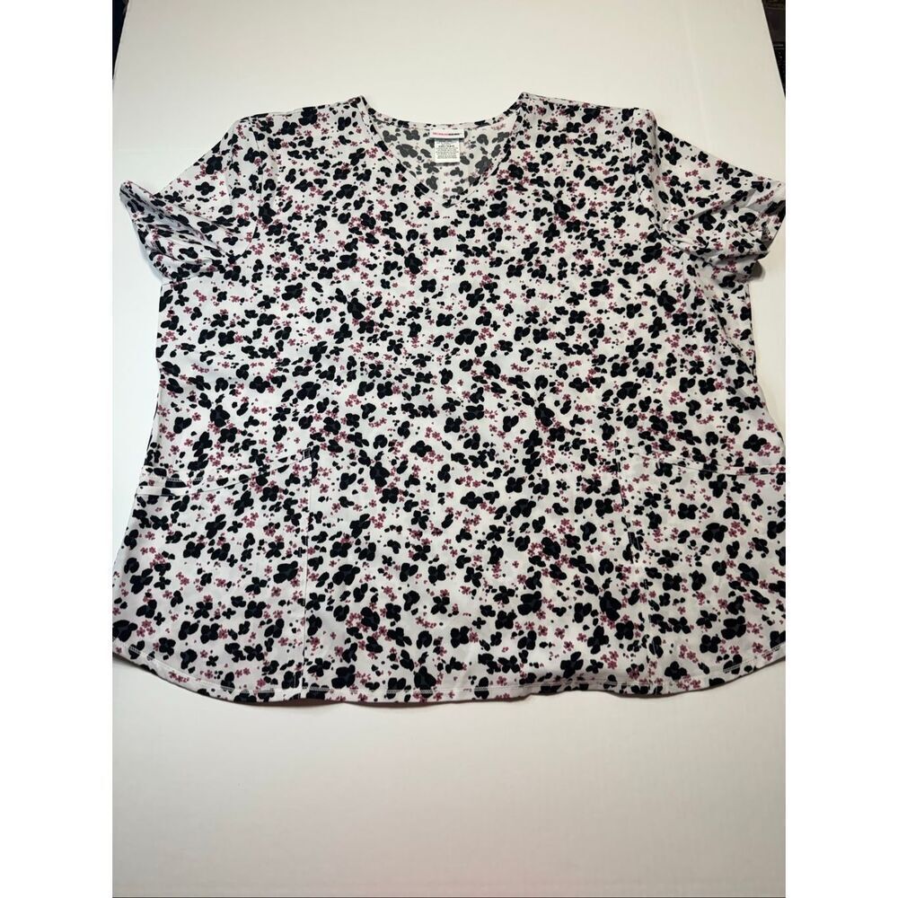 Scrubstar Cheetah Bloom Print Short Sleeve Scrub Top Size 3XL